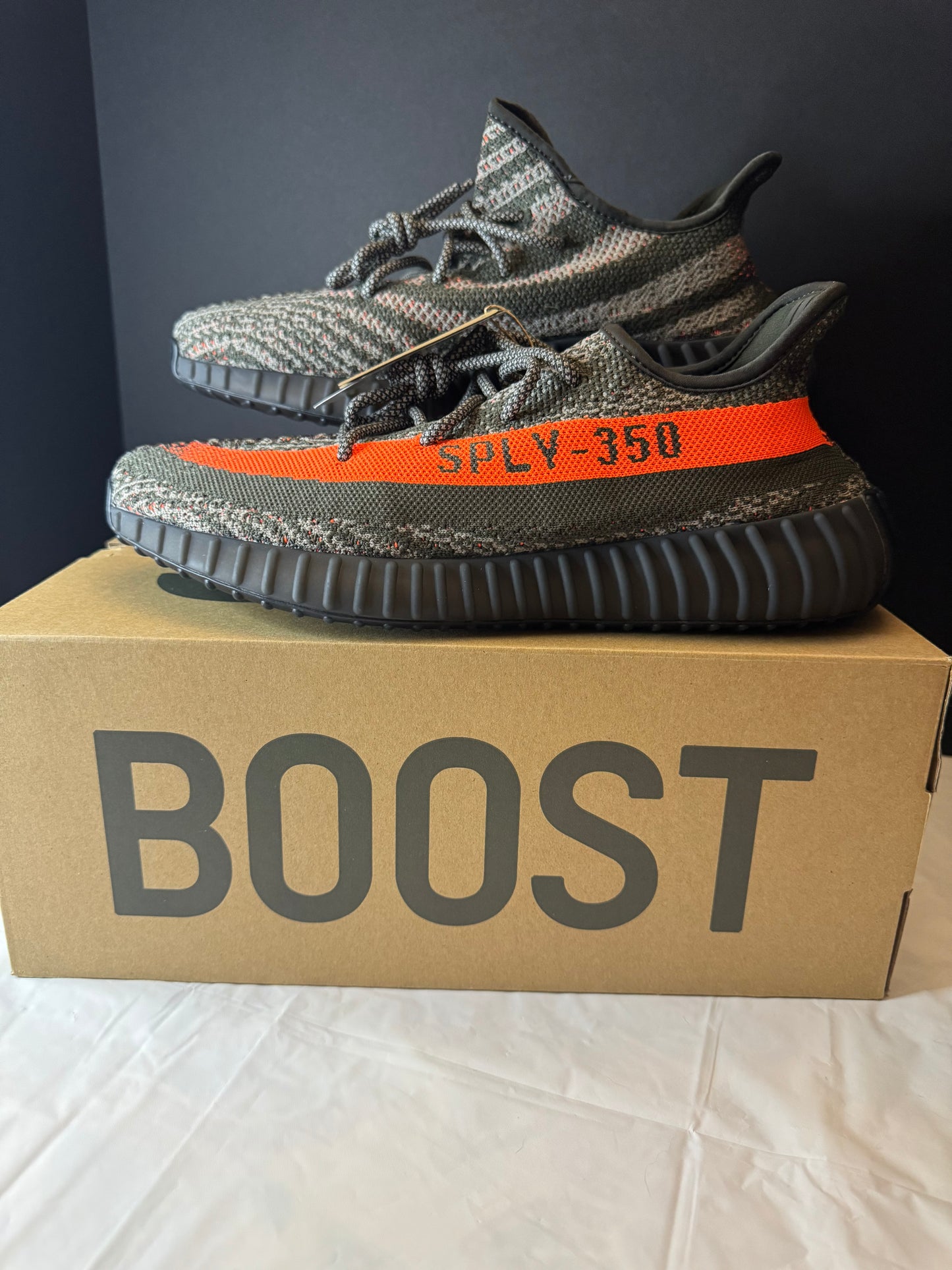 Yeezy Boost 350 V2 Carbon Beluga