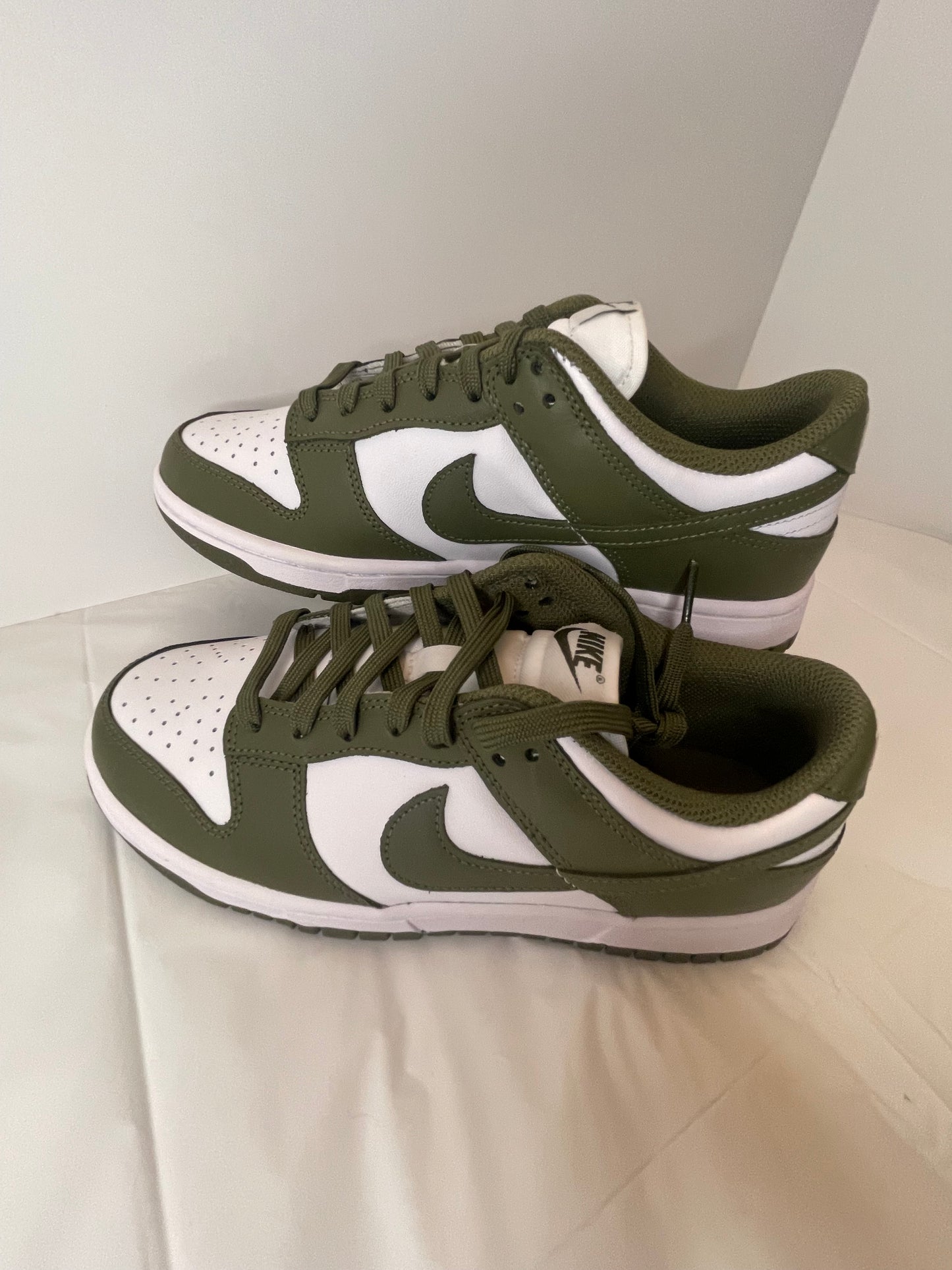 Nike Dunk Low Medium Olive