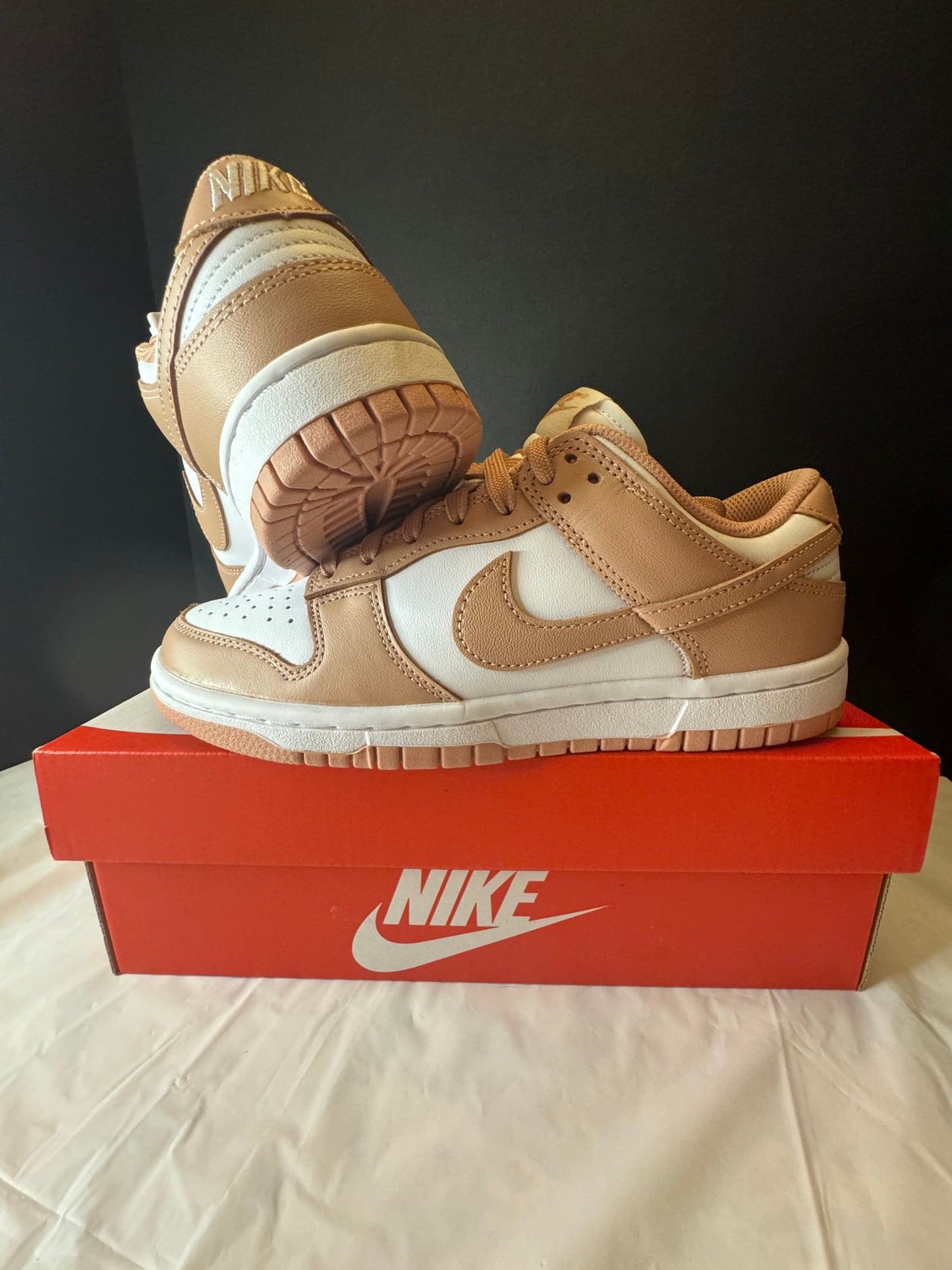 Nike Dunk Low Rose Whisper
