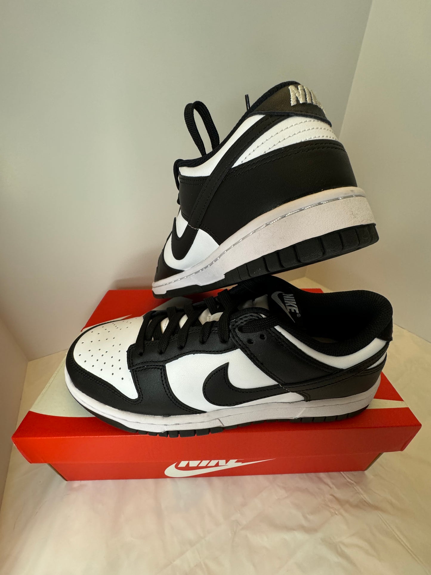 Nike Dunk Low Panda