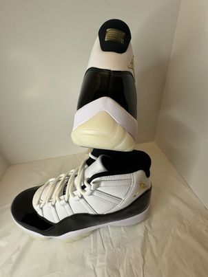 Air Jordan 11 Gratitude